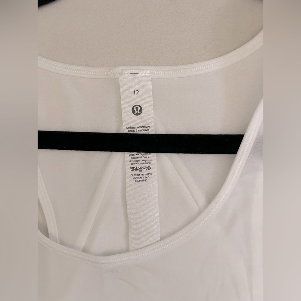 Lululemon NWT Essential Tank Top Pleated in White Size 14 - Picture 10 of 10